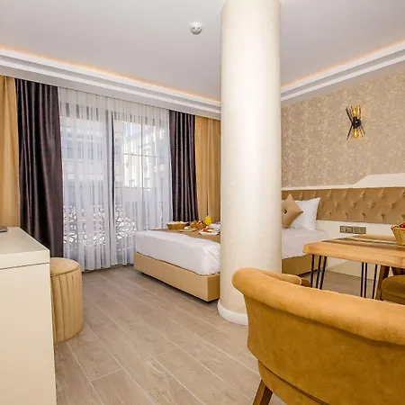 The Lea Hotel
